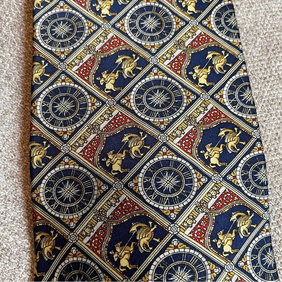 Museum Artifacts Men’s 100% Silk Tie Clock Sundial Gladiator Dragon Pattern - Picture 3 of 9